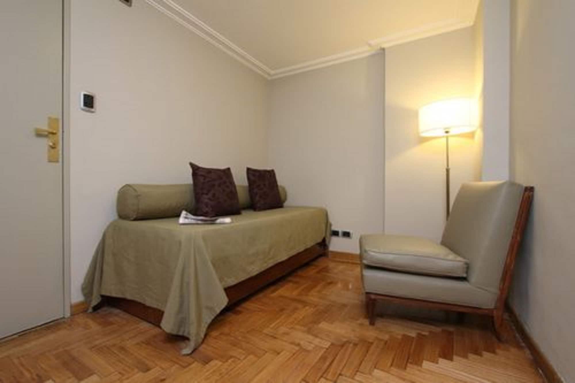 Hotel Victory Buenos Aires Extérieur photo