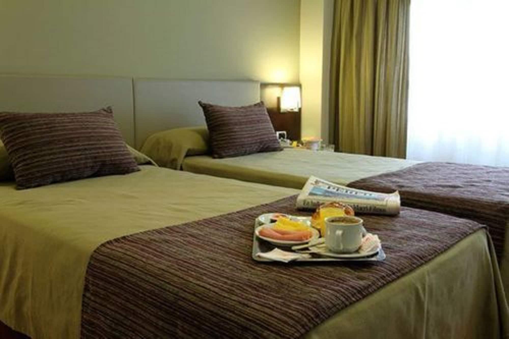 Hotel Victory Buenos Aires Extérieur photo